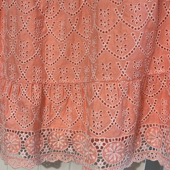 Lilly Pulitzer Keila Top. Peach hyacinth eyelet floral arch style #009558 - Picture 4 of 6